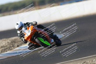 media/Sep-06-2025-CRA (Sat) [[cd32356307]]/Races/Race 10/